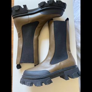 Public Desire Boston Chunky Chelsea Boots